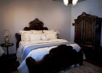 Eastburn Inn hotel thumbnail 3