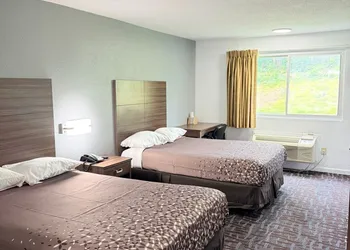 Regency Inn And Suites Nashville hotel thumbnail 3