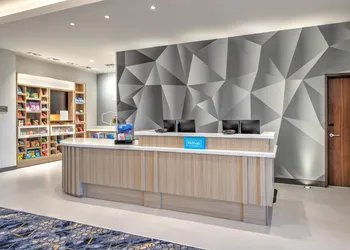 Hampton Inn & Suites Irving Hwy 183 hotel thumbnail 6