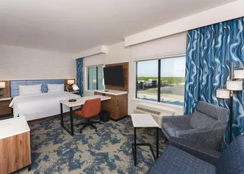 Hampton Inn & Suites Irving Hwy 183 hotel thumbnail 8