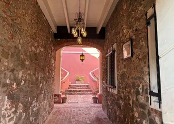 Hotel 1829 hotel thumbnail 2