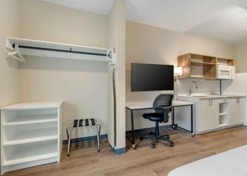 Extended Stay America Premier Suites – Phoenix - Chandler – Airport hotel thumbnail 7