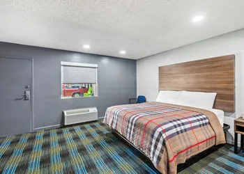 Scottish Inns - Atlanta hotel thumbnail 5