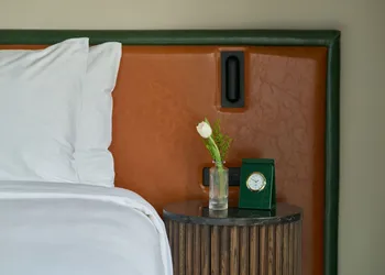 Sixty DC hotel thumbnail 3