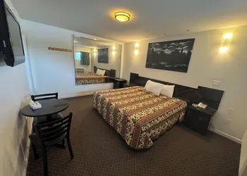 Winslow Motel hotel thumbnail 8