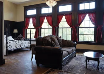 Nome Schoolhouse Inn and Event Center hotel thumbnail 3