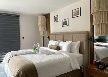 Hotel Guiant hotel thumbnail 4
