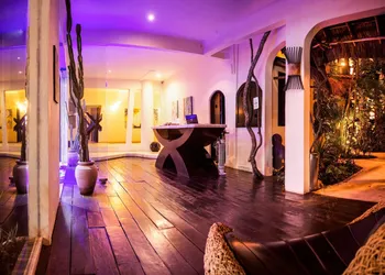 Kinbe Deluxe Boutique Hotel hotel thumbnail 2