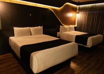 Yoru hotel thumbnail 7
