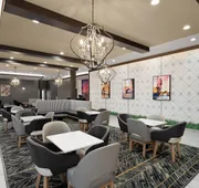 La Quinta Inn & Suites by Wyndham Olive Branch hotel detail image 3
