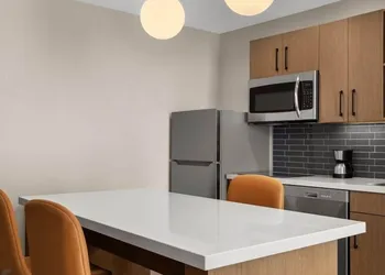 Hyatt House Mississauga / Airport Corporate Centre hotel thumbnail 7