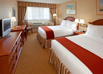 Rockville Centre Hotel - JFK Airport hotel thumbnail 6