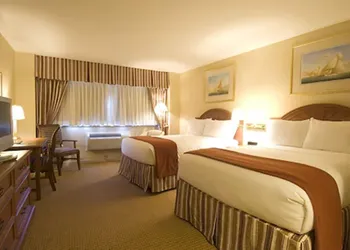 Rockville Centre Hotel - JFK Airport hotel thumbnail 8
