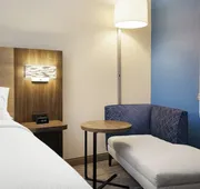 Holiday Inn Express and Suites Muncie Northwest by IHG hotel detail image 7