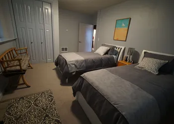 MapleRidge House: A BnB For All Seasons! hotel thumbnail 6