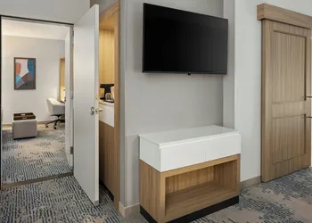 Springhill Suites BY Marriott Bettendorf hotel thumbnail 8
