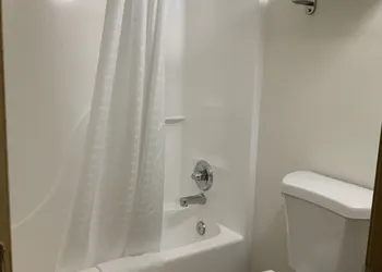 Days Inn by Wyndham Troy IL hotel thumbnail 7