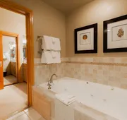 Deluxe King Room With Fireplace Hotel Room by RedAwning hotel detail image 4