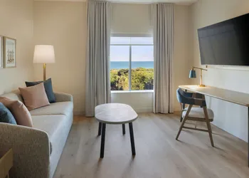 Fairfield Inn & Suites by Marriott Melbourne Beach hotel thumbnail 4