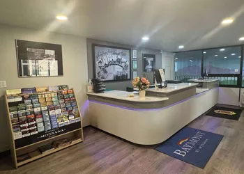 Super 8 By Wyndham Great Falls City Center hotel thumbnail 3