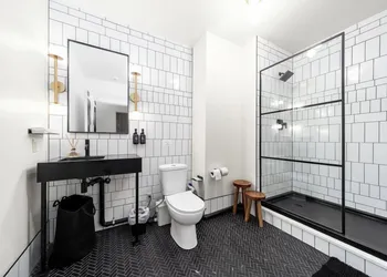 Symons Block Hotel hotel thumbnail 8