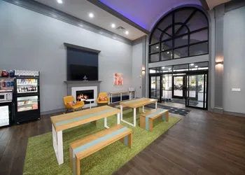 Spark by Hilton Amarillo East hotel thumbnail 5