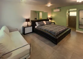 Gables Cove Hotel hotel thumbnail 4