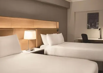 DoubleTree by Hilton Providence Airport Warwick hotel thumbnail 6