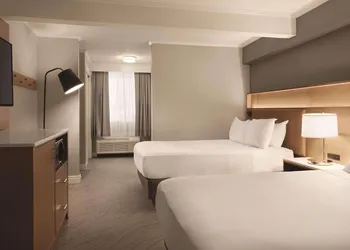 DoubleTree by Hilton Providence Airport Warwick hotel thumbnail 7