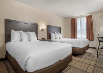 SureStay by Best Western Gonzales hotel thumbnail 7