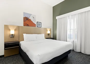 Spark by Hilton Panama City Beach hotel thumbnail 6