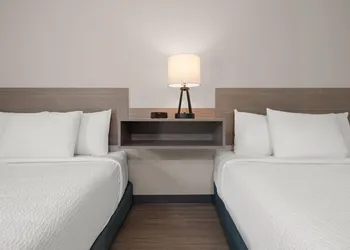 Echo Suites Extended Stay By Wyndham Johnson City Medical Cr hotel thumbnail 6