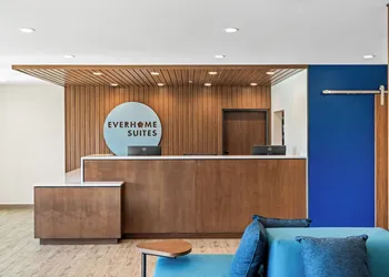Everhome Suites Rochester Greece hotel thumbnail 2
