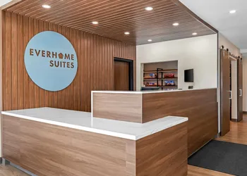 Everhome Suites Rochester Greece hotel thumbnail 3