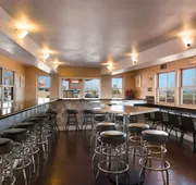 Kings House Motor Hotel, a Dazzler Select by Wyndham hotel detail image 4
