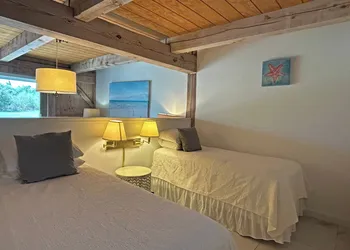 The Island Inn on Martha's Vineyard hotel thumbnail 8