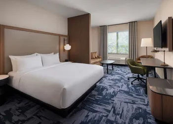 Fairfield by Marriott Inn & Suites Chilliwack hotel thumbnail 8