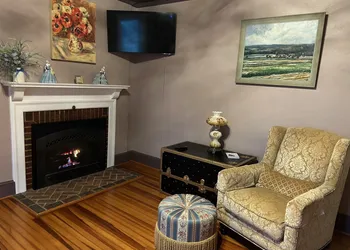 37 Oak Ridge House hotel thumbnail 4