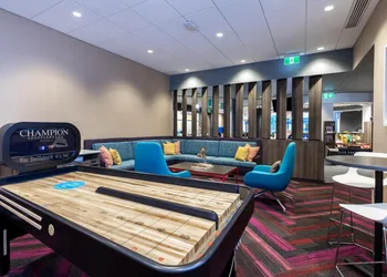 Tru by Hilton Montreal centre-ville hotel thumbnail 7