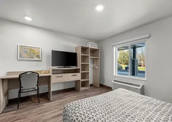 Woodspring Suites Charlotte - Arrowood hotel thumbnail 7