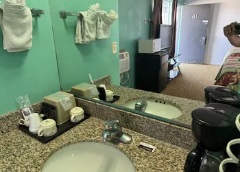 Western Statesinn hotel thumbnail 2