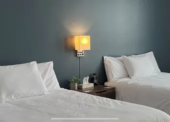 Hôtel Normandie hotel thumbnail 6