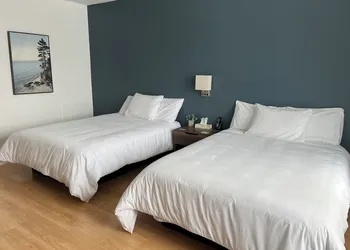 Hôtel Normandie hotel thumbnail 8
