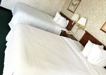 Blue Way Inn & Suites La Crosse hotel thumbnail 6