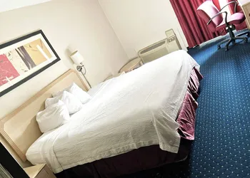 Blue Way Inn & Suites La Crosse hotel thumbnail 7