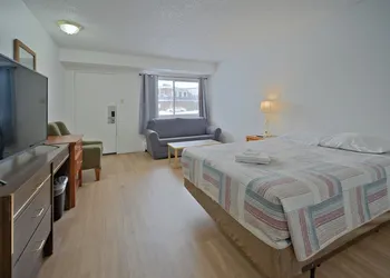 Midtown Premium hotel thumbnail 6
