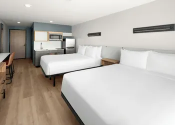 StudioRes by Marriott Fort Myers Airport hotel thumbnail 7