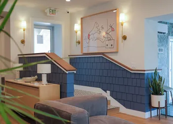 Oceaneer hotel thumbnail 2