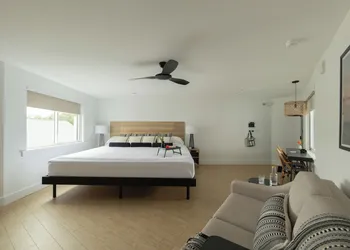 The Waypoint hotel thumbnail 4