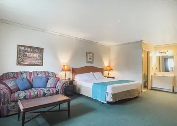 The Way Inn by OYO Spencer hotel thumbnail 6